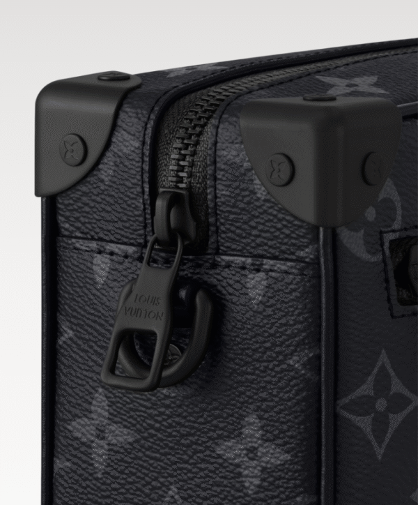 20250620160853 03-LV Mini Soft Trunk