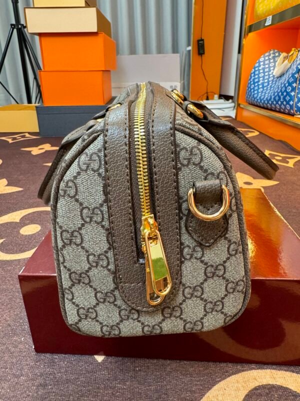 21efb4c93497774b6542625f0b50f0ec 30-Gucci Ophidia Handle Bag Small