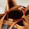 82-Louis Vuitton Bucket bag