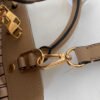 72-Louis Vuitton Montaigne MM