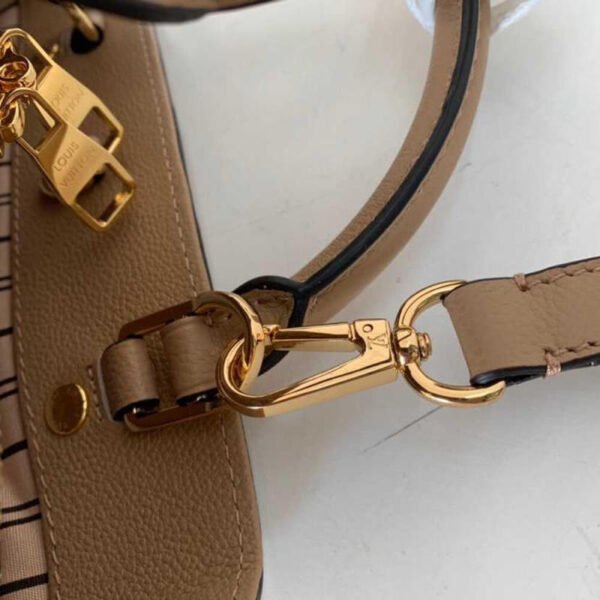 72-Louis Vuitton Montaigne MM