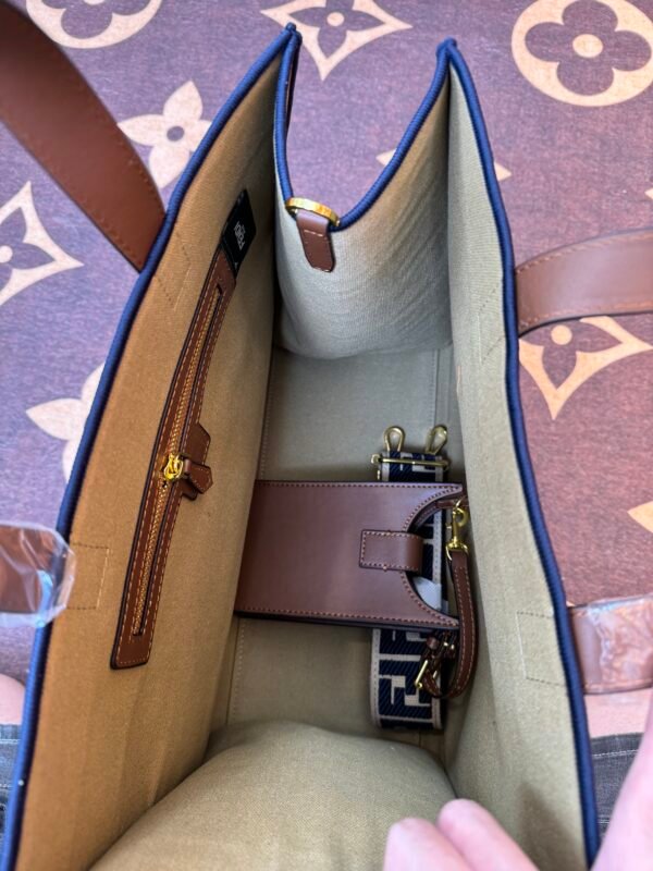 IMG_4931 25-FENDI Sunshine