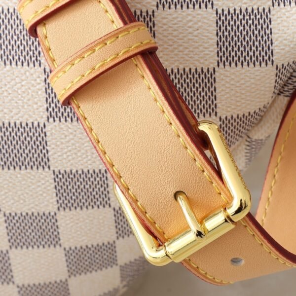 a6f9e970630ba198e778c86cb3d5b5b5286fd31d 80-Louis Vuitton Bumbag