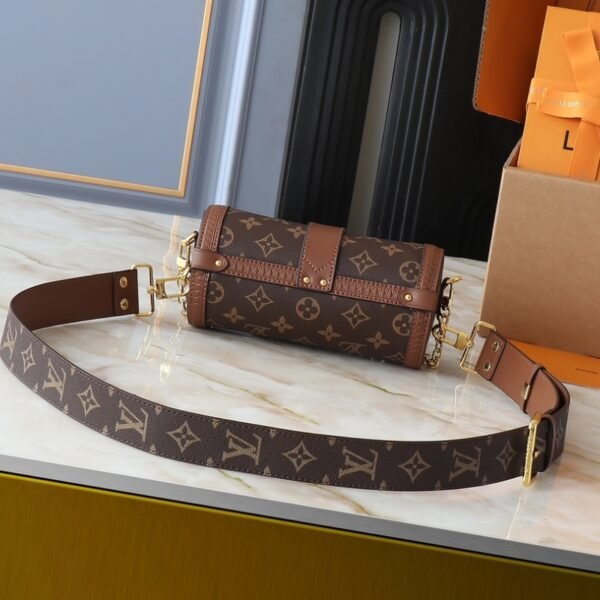 d4aa8823fa2f43559d43e8a7f1bf8bba20ebcbde 67-Louis Vuitton Papillon BB Trunk Toile Handle Bag