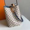 70-Louis Vuitton NeONOe MM