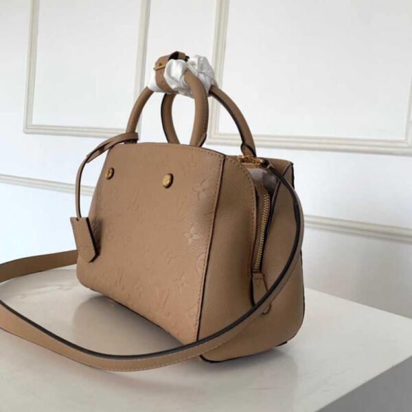 72-Louis Vuitton Montaigne MM