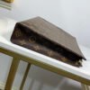 41-LV Toiletry Pouch 26
