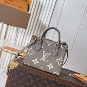 39-LV Onthego Tote BB