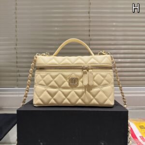 99-Chanel 25c Handbag