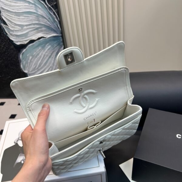 2e0e3f6ef3211d86aada9d4bc4da5602f534eafa 102-Chanel CF Handbag
