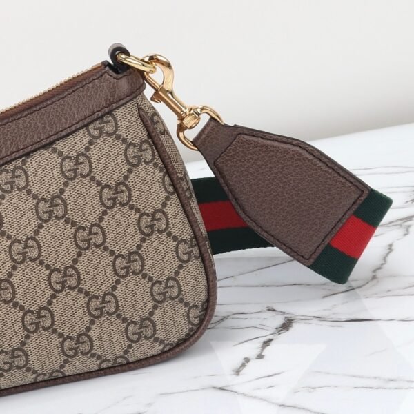 327427679b8b853e0cd1427e954a942f0ff526de 113-Gucci Ophidia Handle Bag