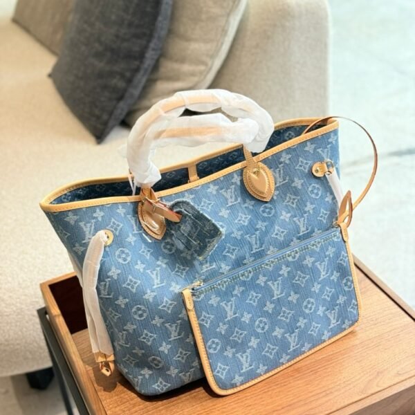 640420fc8d1e29fe128a0ebf7bae8dedcfa08d0f 89-LV Demin Neverfull MM