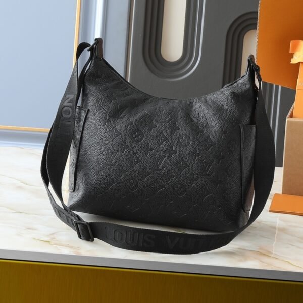 a334d4f8436ead5eab38f4bef7f4bdeea25bae7d 91-LV Hobo Cargo Shadow