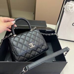 105-Chanel Kelly Handbag