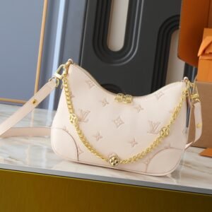 93-LV KOREA PRE-LAUNCH Shoulder Bag