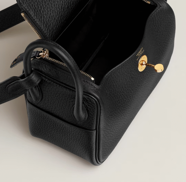 045-Hermes Lindy Mini Touch Bag